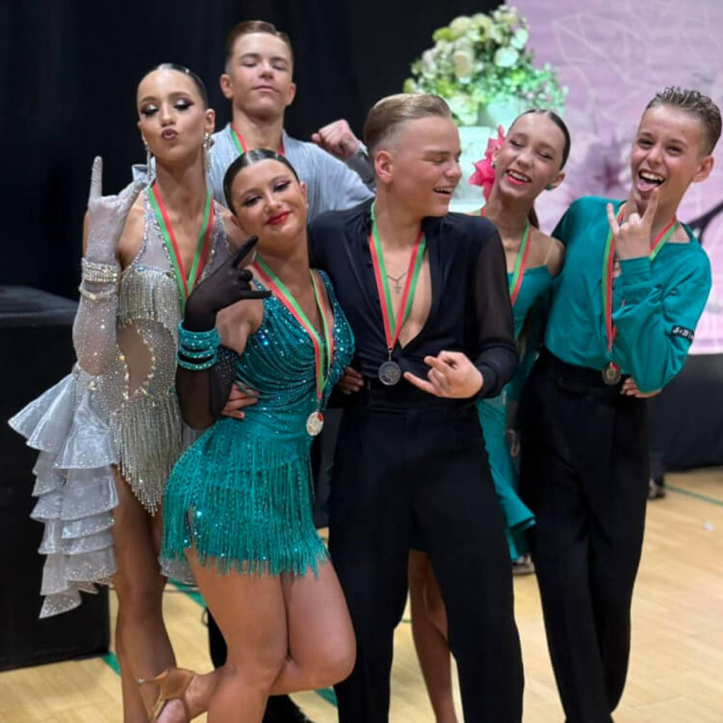 Модерн фото (9) (1).jpg